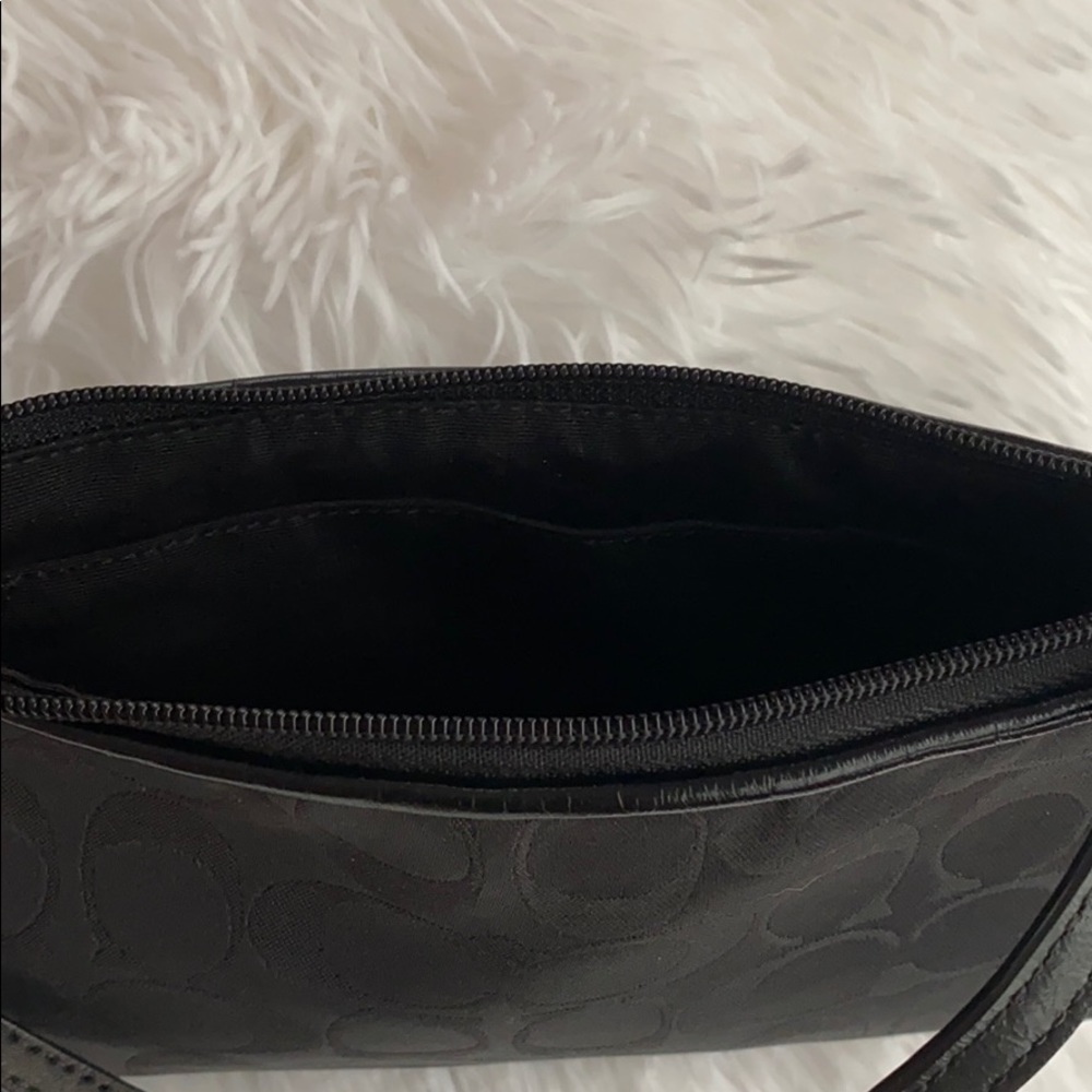 Wristlet - Picture 7 of 7